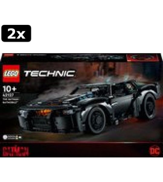 2x LEGO Technic Batman Batmobile - 42127