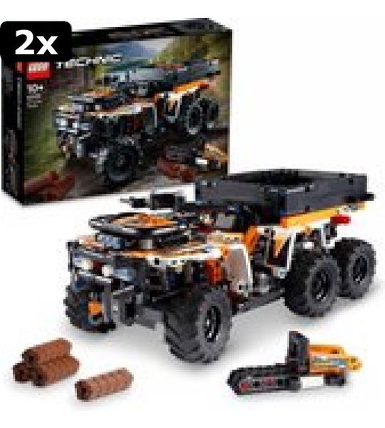 2x LEGO Technic Terreinwagen - 42139