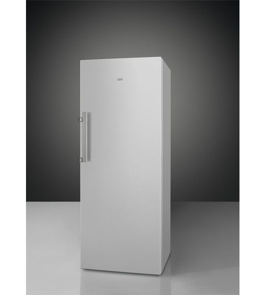 AEG AGB332E2AW Vriezer Wit