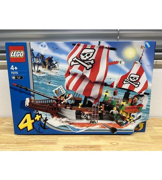 Lego Junior Pirates Kapitein Roodbaards piratenschip - 7075
