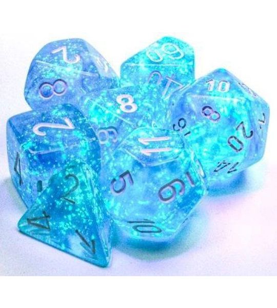 Chessex Borealis Polyhedral Hemelblauw/wit Dobbelsteenset (7 stuks)