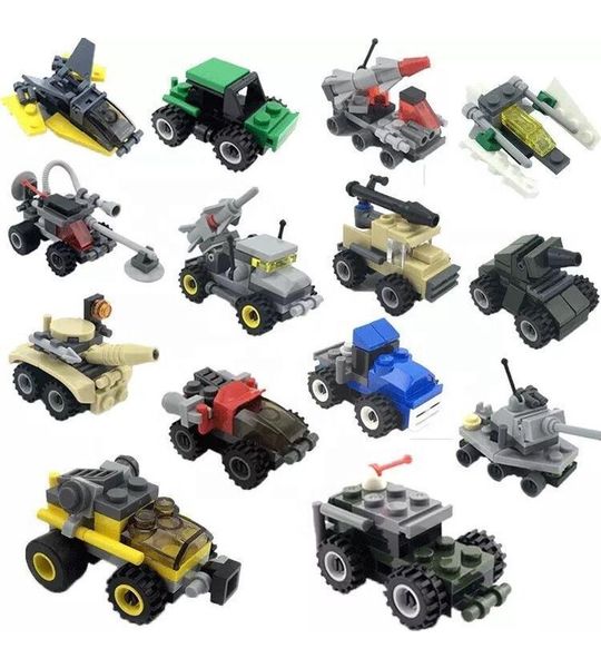 14 doosjes lego auto . alle 14 verschillend.  uitstekend voor in de schoen of voor kinder feest